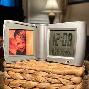 Travel Alarm Clock with Photo Frame ⏰